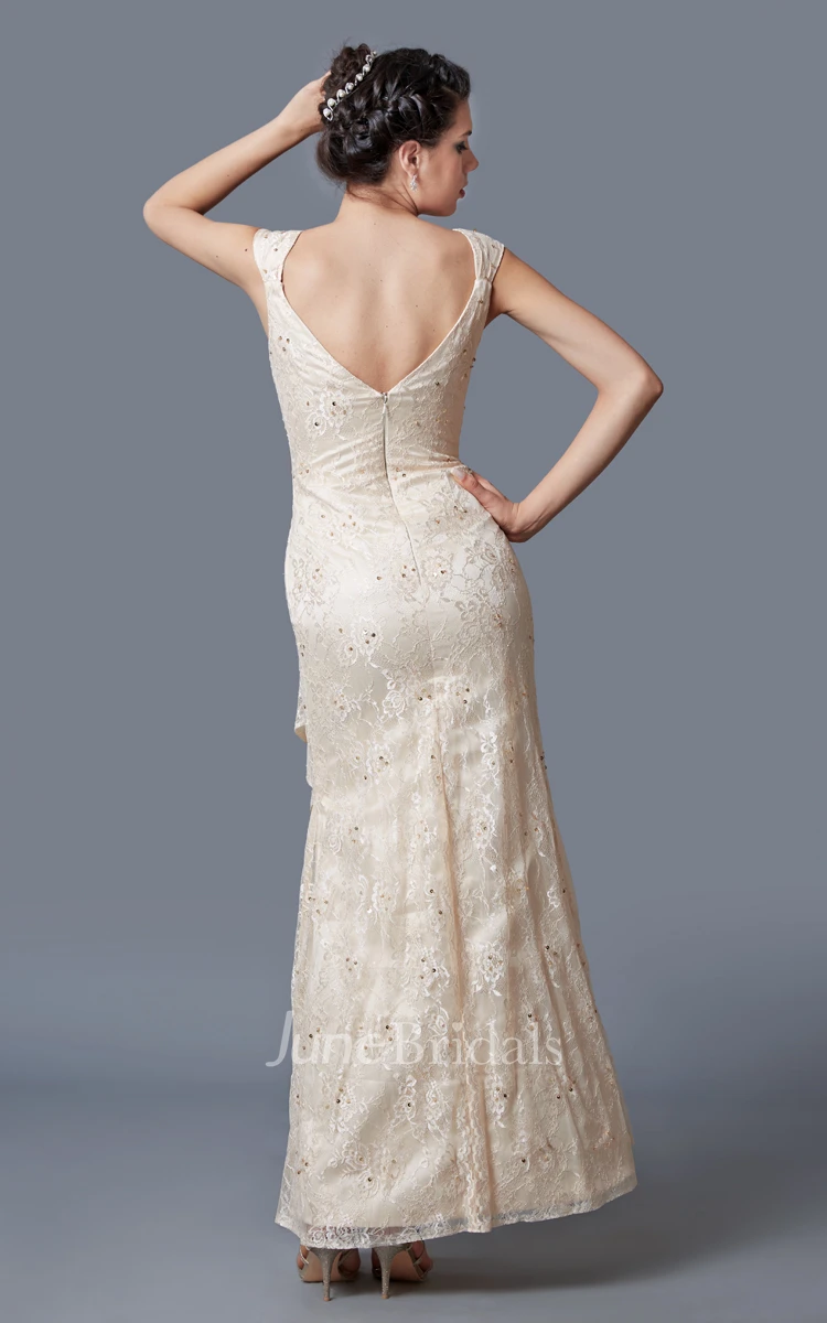 Exquisite Cap Sleeve Draped Form-fitted Lace Gown With Flowers