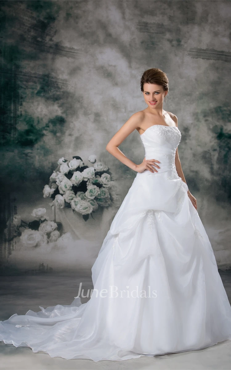 strapless pick-up ball lace gown with court train and appliques