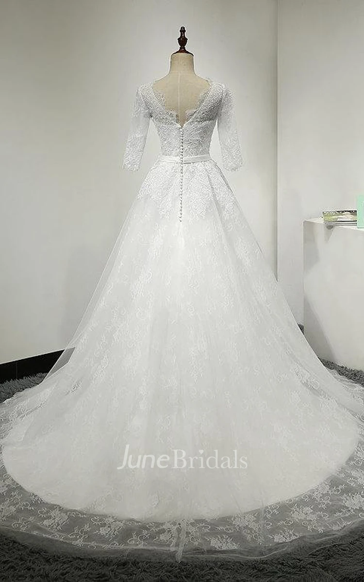 A-Line Scalloped Tulle Lace Weddig Dress With Illusion