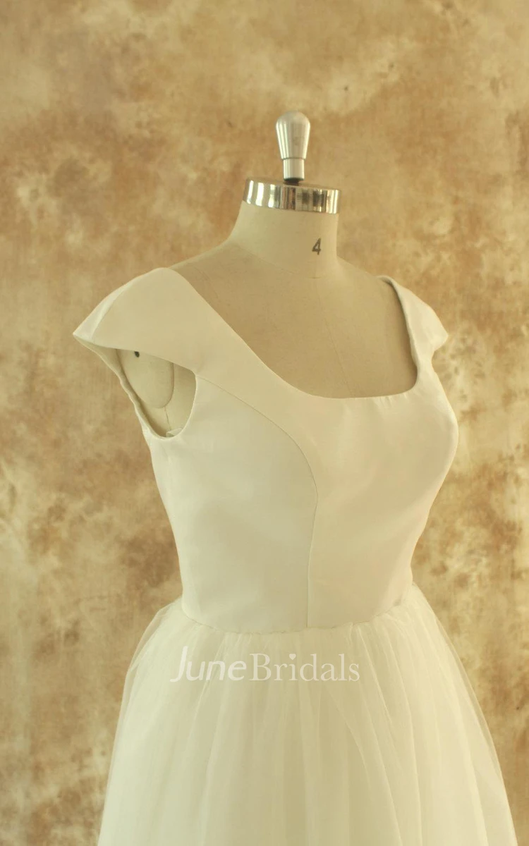 Hepburn Style Tulle Tea-Length Wedding Dress With Cap Sleeves