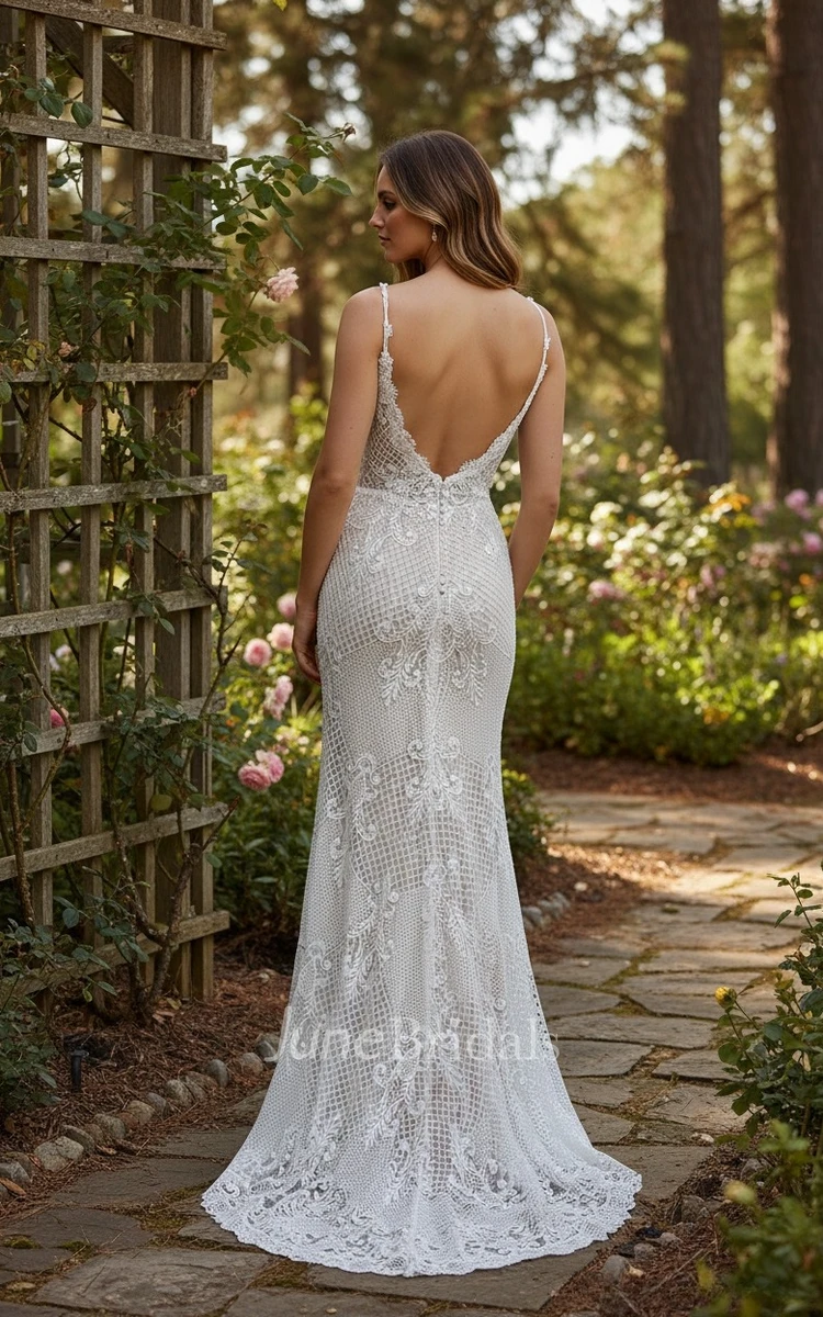 Vintage Elegant Boho Spaghetti Strap Fit and Flare Warm Wedding Dress Country Beach V-Neck Low Back Full Lace Train Bridal Gown