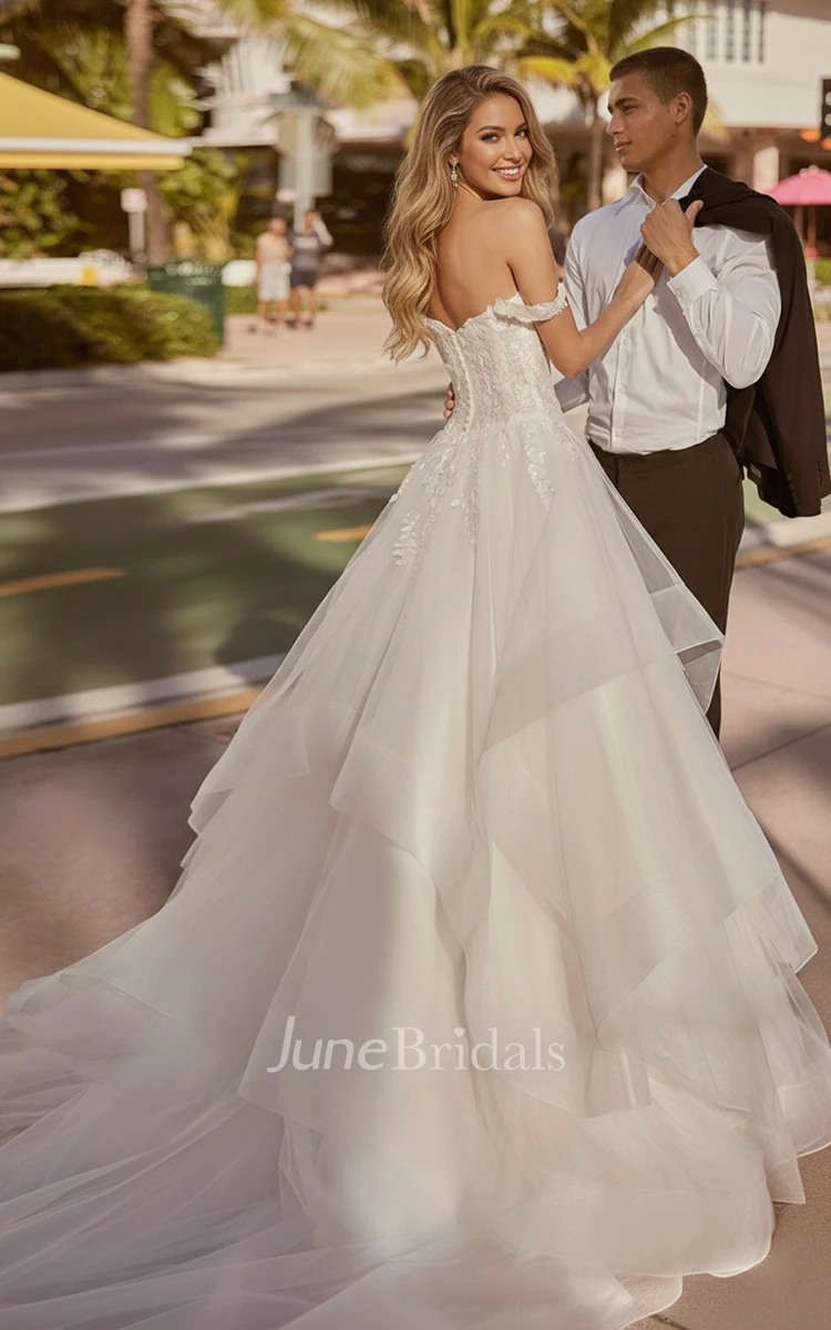 A Line Off Shoulder Lace Wedding Dress Sweetheart Neck Layered Tulle Applique Bridal Gown