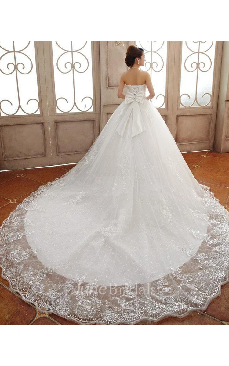 Glamorous Strapless Lace Beadings Wedding Dress Long Train Lace-Yp