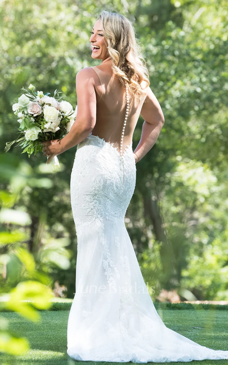 Elegant Trumpet V-neck Lace Wedding Dress With Button Back And Appliques