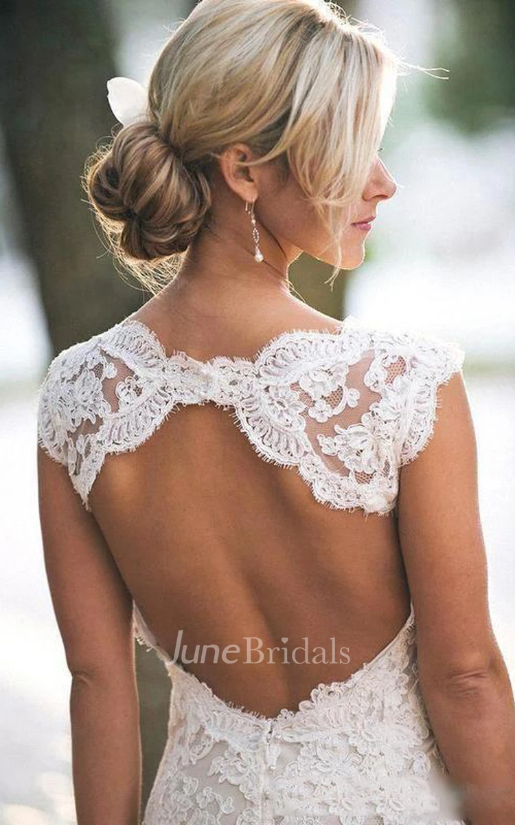 Country Vintage Queen Anne Cap-sleeved V-neck Lace Wedding Dress With Keyhole Back
