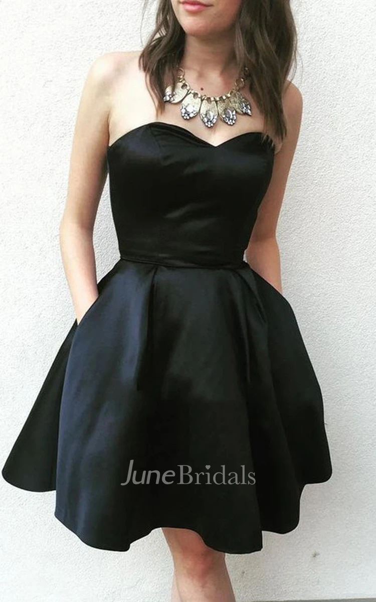 Modern A Line Satin Sweetheart Sleeveless with Pleats and Pockets Homecoming Dress
