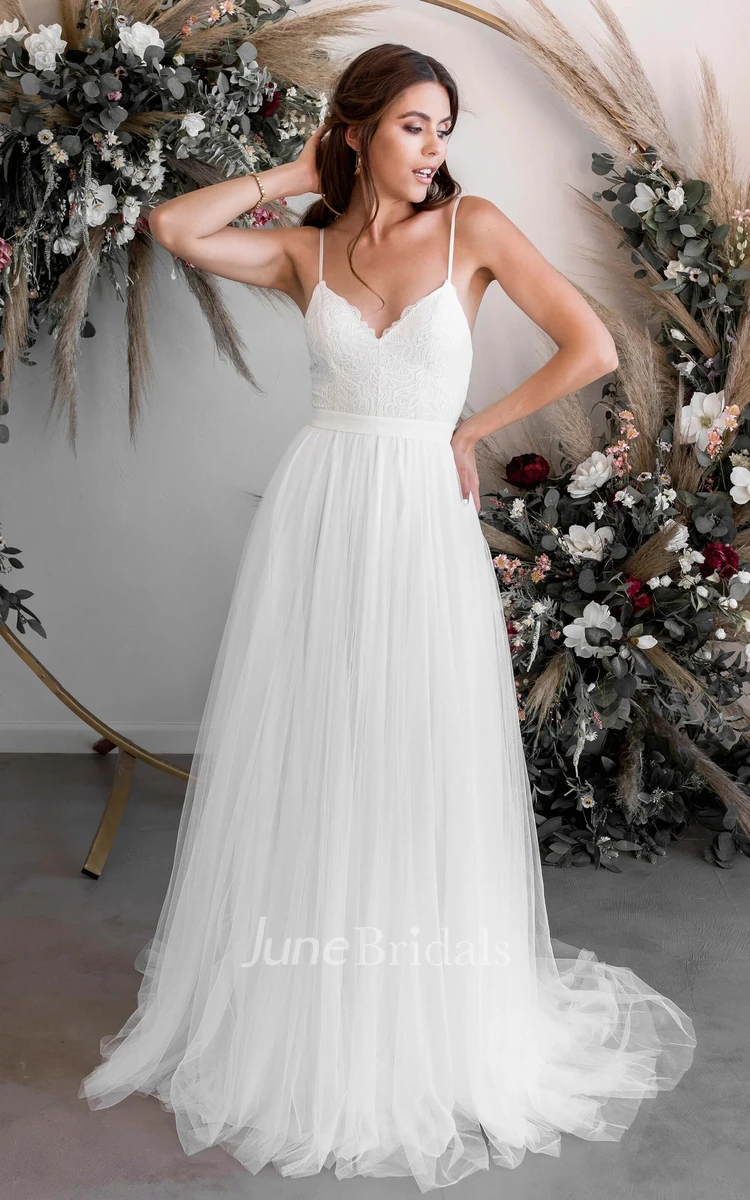 Spaghetti V-neck A-line Casual Ethereal Sexy Lace Tulle Bridal Gown With Court Train