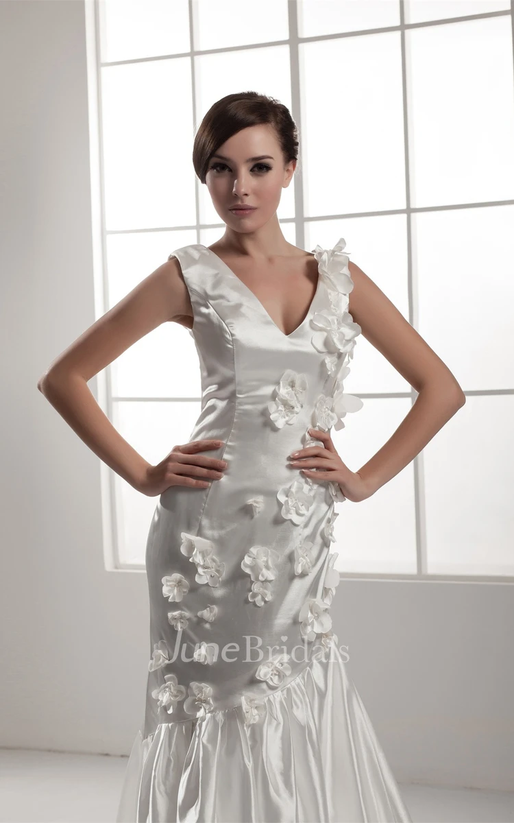 Plunged Caped-Sleeve Sheath Dress with Flower and Sweep Train