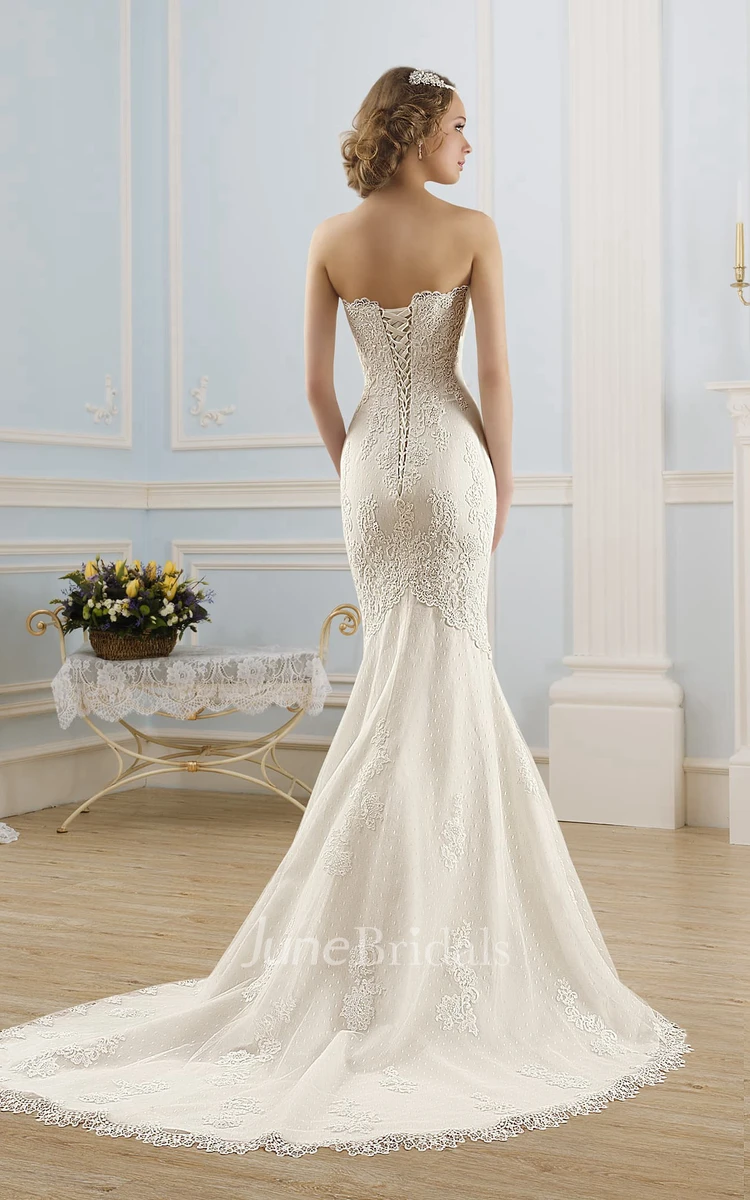 Mermaid Long Strapless Sleeveless Corset-Back Lace Tulle Dress With Appliques And Beading