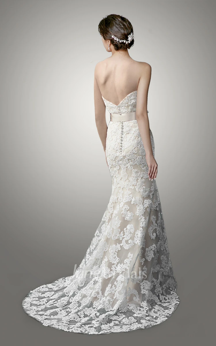 Strapless Sweetheart Lace Wedding Dress With Sexy Back