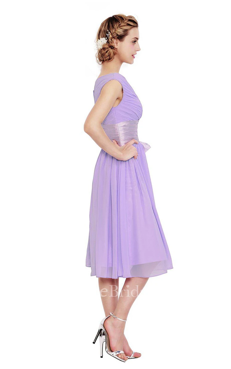 Cap-sleeved V-neck A-line Dress With Bow and Pleats