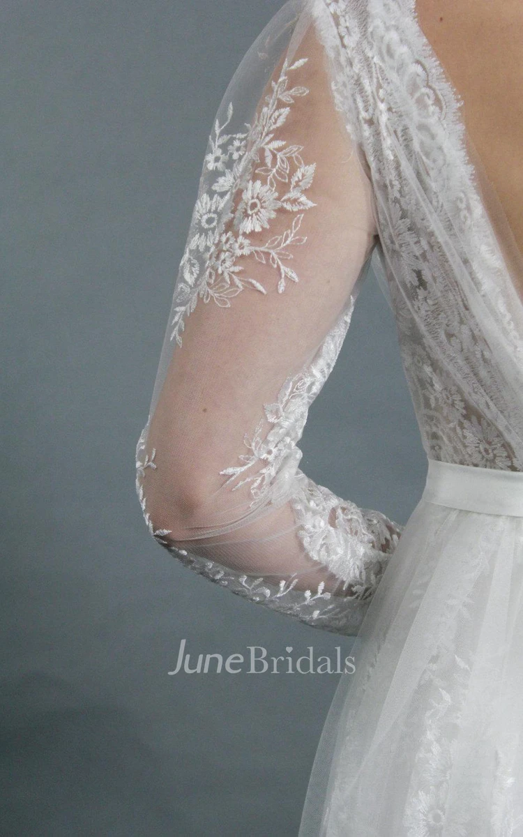 Sexy Deep-V Neck Long Sleeve A-Line Tulle Wedding Dress