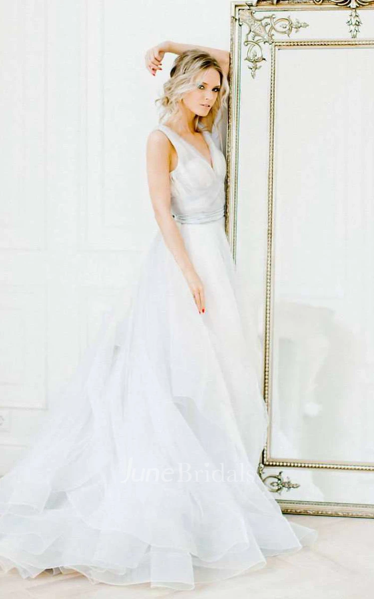 Plunged Tulle A-Line Ball Gown Ruched Dress