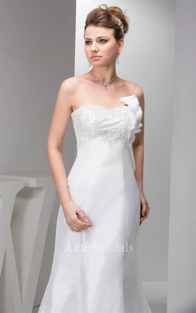 Strapless Mermaid Sheath Dress with Appliques and Bow