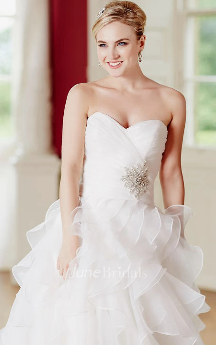 A-Line Sweetheart Ruffled Floor-Length Tulle Wedding Dress With Criss Cross And Broach