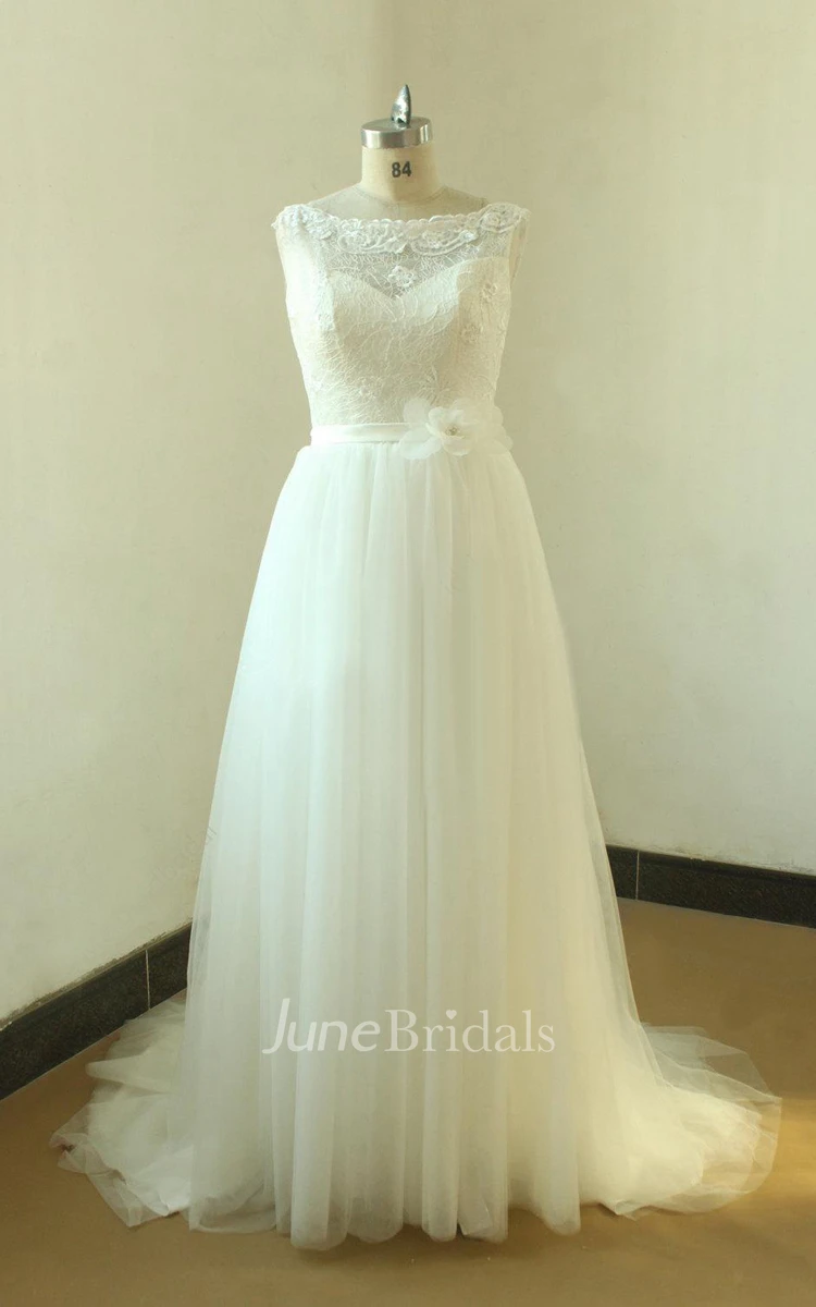 Elegant Aline Tulle Lace Wedding Wth Ellusion Neckline Dress