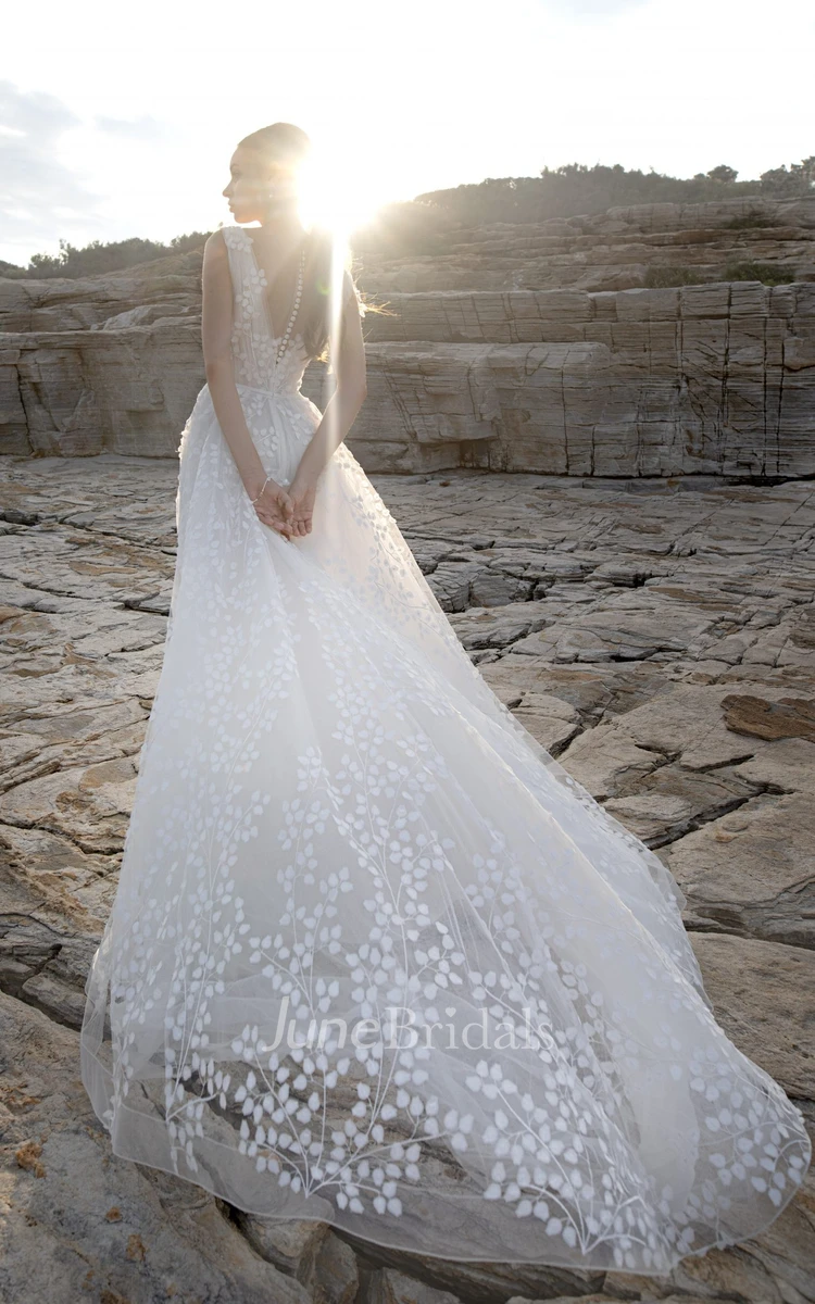 Romantic Petal Lace Fall Autumn Flowy Wedding Dress A-Line Deep V-Neck Train Gown